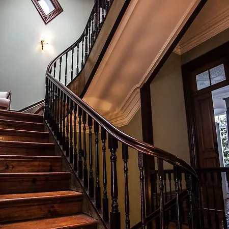 Bed & Breakfast Loft 4*