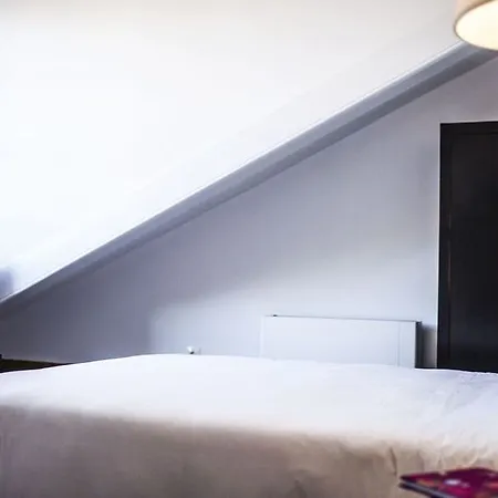 Loft Bed & Breakfast