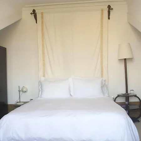 Bed & Breakfast Loft